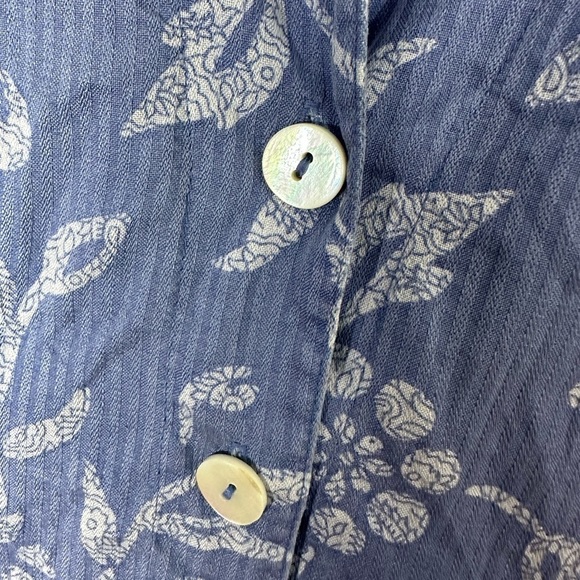 NTCO Nomadic Traders 100% Silk Tropical Print Button Down Shirt Size Small - Picture 3 of 5